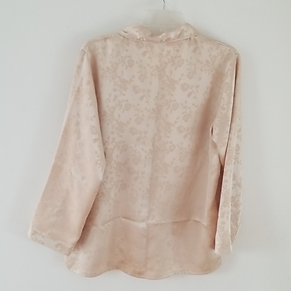 Victoria's Secret Pink Label Satiny Cream PJ Top. - Picture 10 of 14